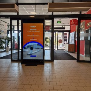 Reteaua-Digitala-Indoor-DOOH-KAUFLAND-Valea-Oltului-1