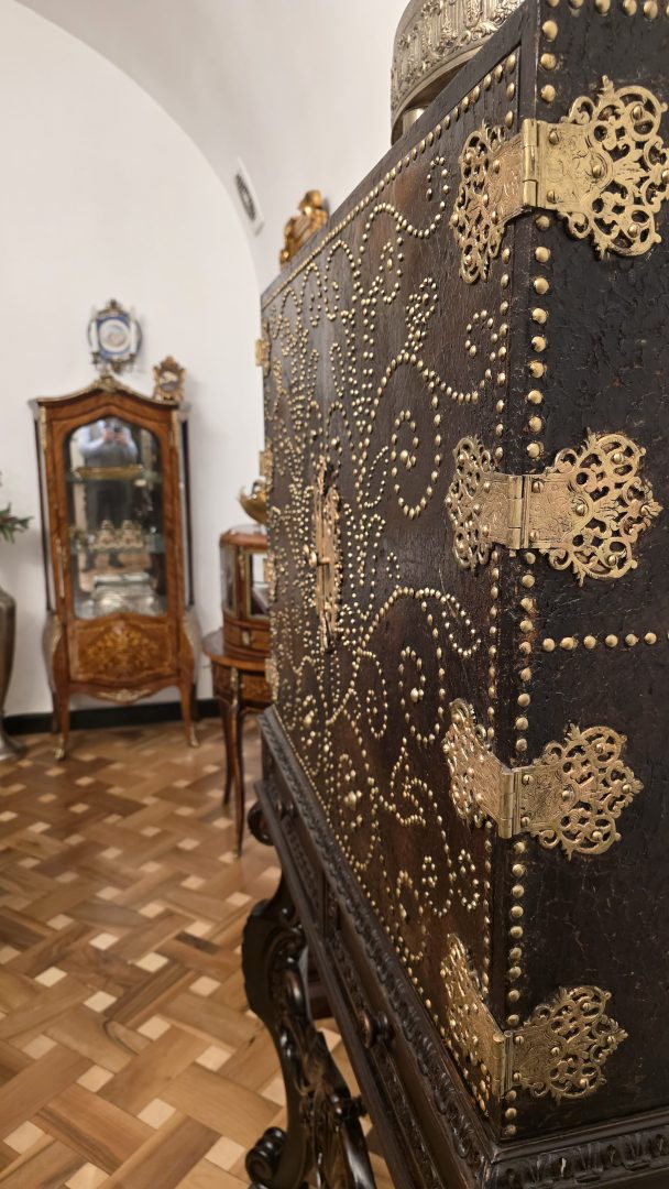 Art. History. Experience. – Explorare unică a Casei Tătărăscu prin vizită culturală rafinată 1 Art. History. Experience. – Explorare unică a Casei Tătărăscu prin vizită culturală rafinată